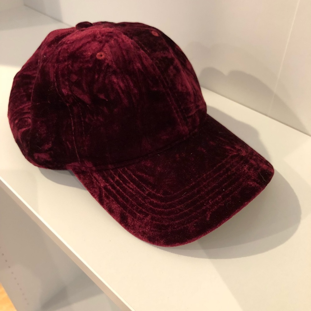 Velvet baseball cap